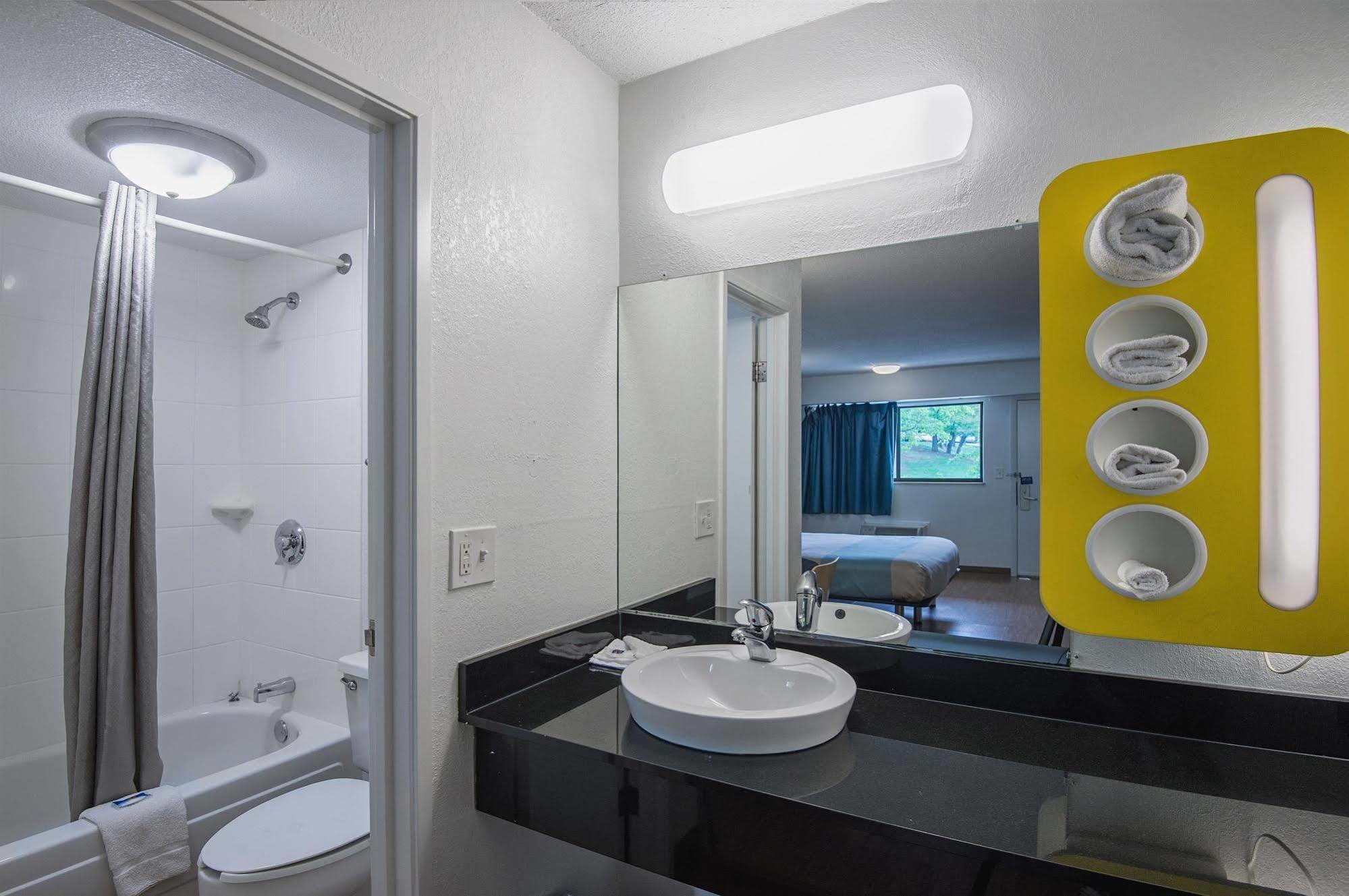 Motel 6-Overland Park, Ks 외부 사진