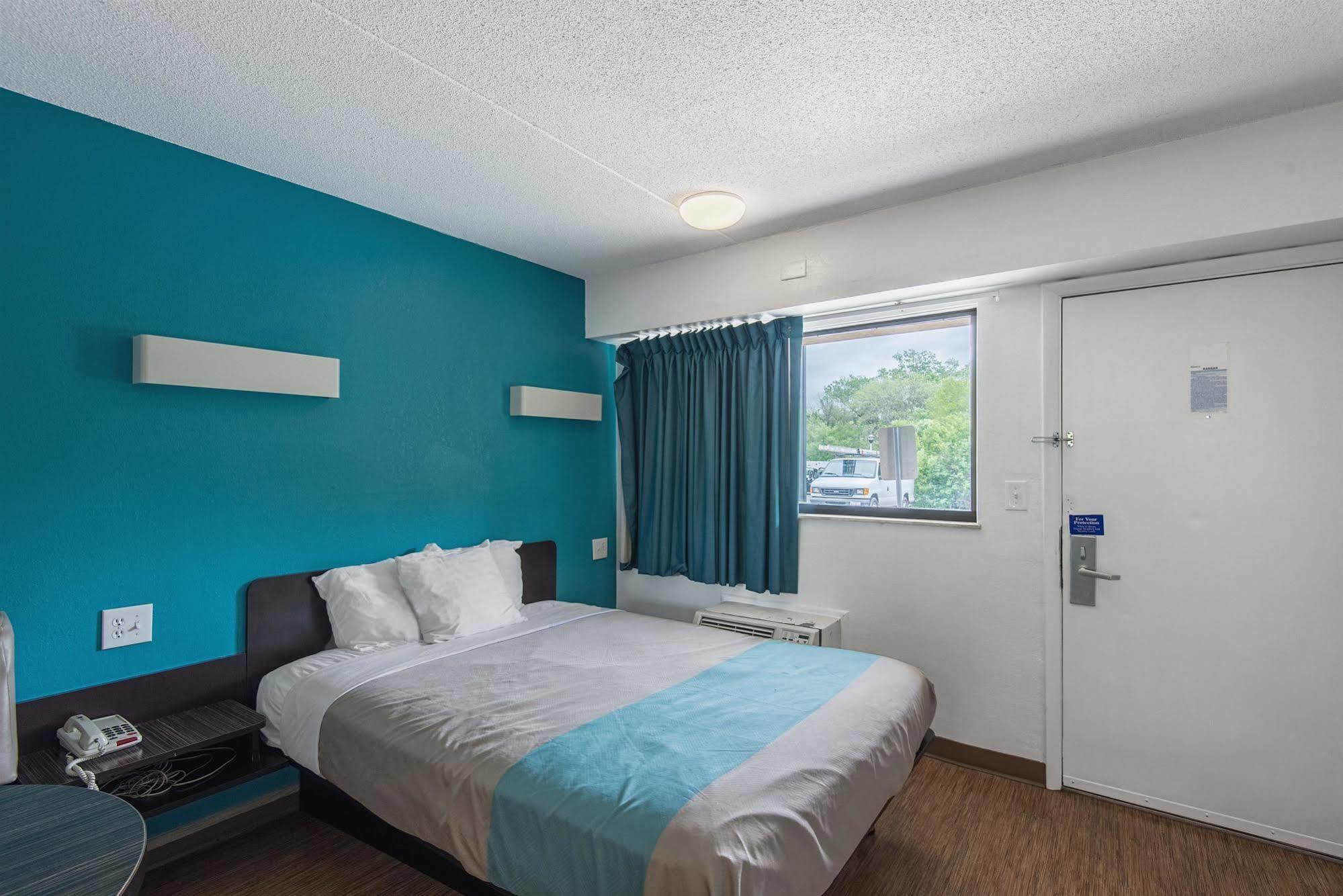 Motel 6-Overland Park, Ks 외부 사진